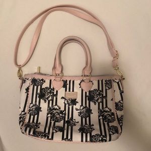 CLOSING SHOP 12/28! 
Betsey Johnson black pink bag